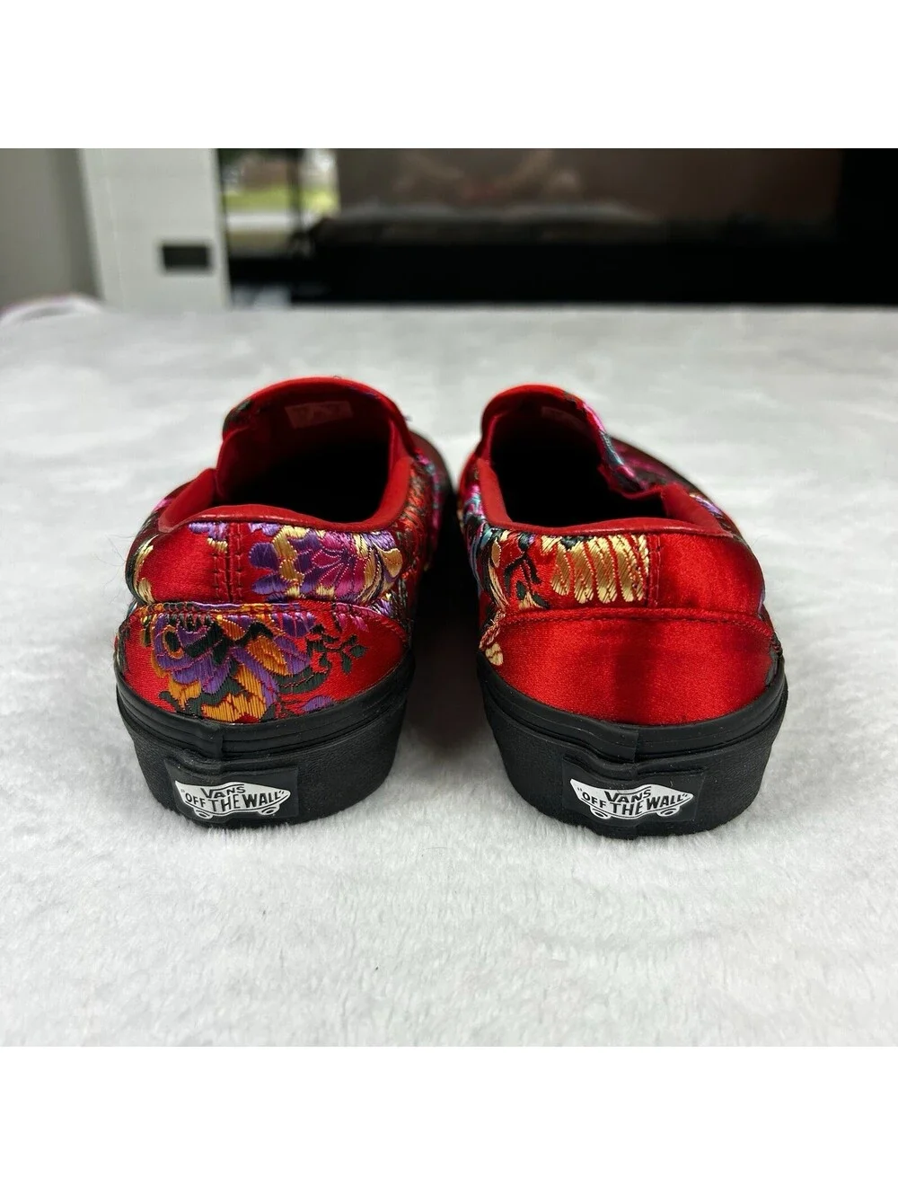 Vans Festival Satin Red/Black Classic Slip On Size Mens 3.5 Womens 5.0 New